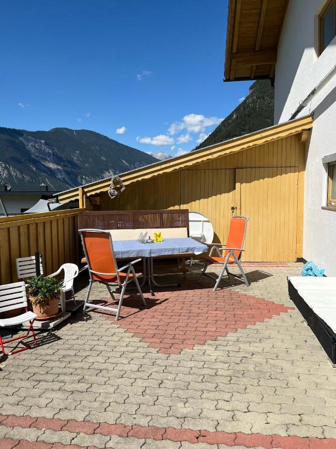 Apart Schoene Aussicht Sautens Eksteriør billede